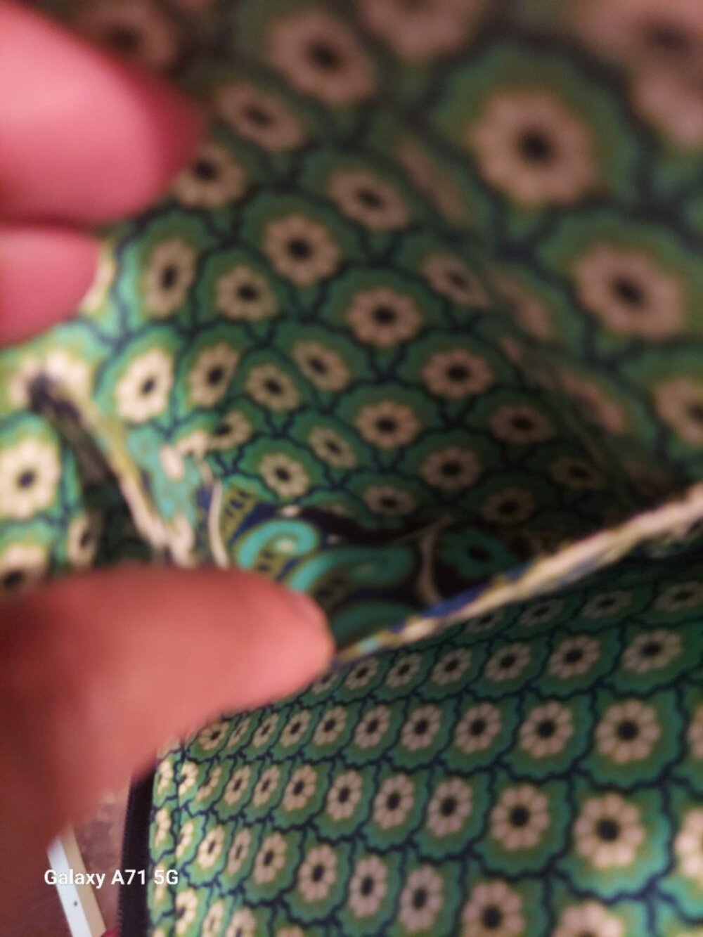 Vera Bradley Rhythm & Blues E-Reader Sleeve /Tablet Case - Picture 6 of 7